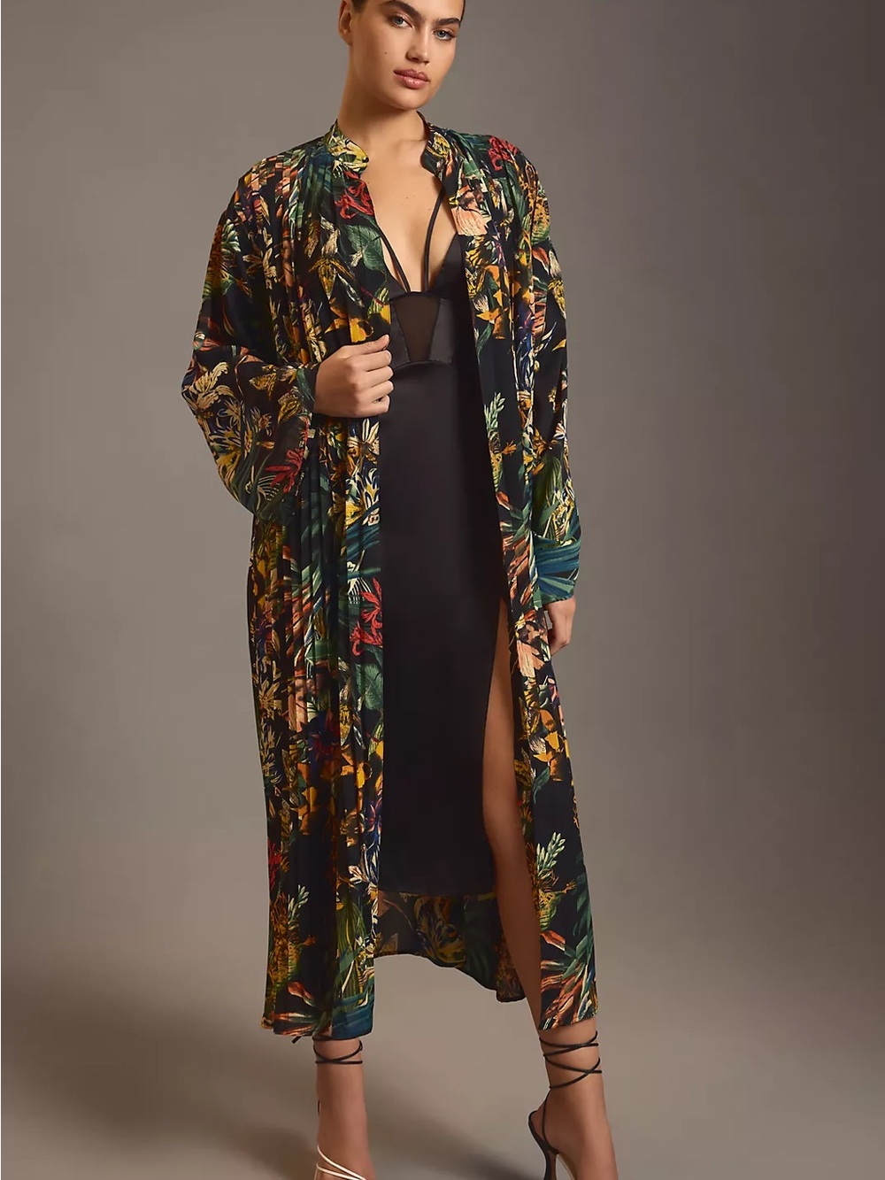 Anthropologie Black Floral Leaf Pleated Print Kimono Duster